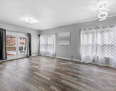 4909 Spencer Avenue - Photo Thumbnail 9