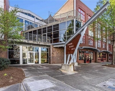 572 Edgewood Avenue Ne - Photo Thumbnail 1
