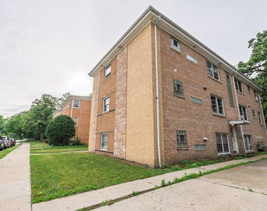 7330 39th Street - Photo Thumbnail 1