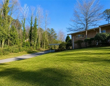 500 Piedmont Road Ne - Photo Thumbnail 7