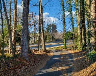 500 Piedmont Road Ne - Photo Thumbnail 6