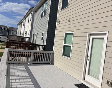 511 Ruths Drive - Photo Thumbnail 17
