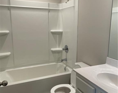 511 Ruths Drive - Photo Thumbnail 12