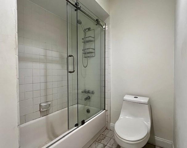 698 Serramonte Drive - Photo Thumbnail 15