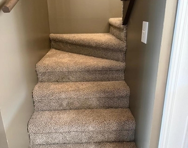 389 Meadow Green Lane - Photo Thumbnail 10