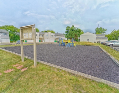 389 Meadow Green Lane - Photo Thumbnail 11