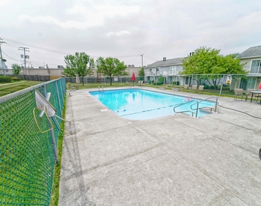 389 Meadow Green Lane - Photo Thumbnail 14