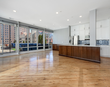 1430 S Michigan Avenue - Photo Thumbnail 2