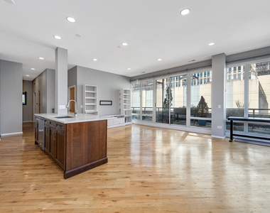 1430 S Michigan Avenue - Photo Thumbnail 6