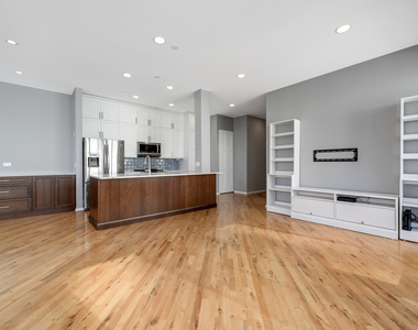 1430 S Michigan Avenue - Photo Thumbnail 5