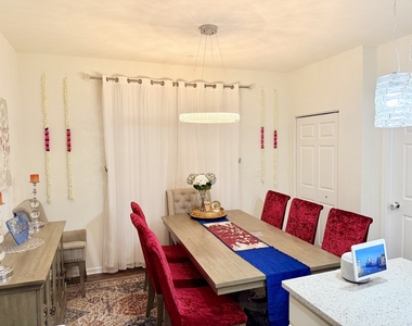 2995 Madison Drive - Photo Thumbnail 7
