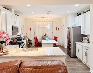 2995 Madison Drive - Photo Thumbnail 5