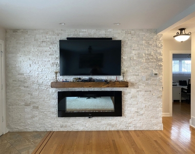 4528 Grace Street - Photo Thumbnail 6