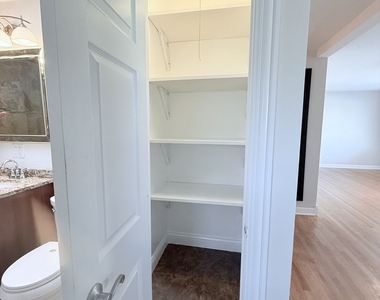 4528 Grace Street - Photo Thumbnail 24