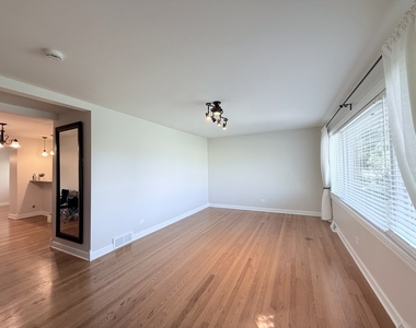 4528 Grace Street - Photo Thumbnail 15