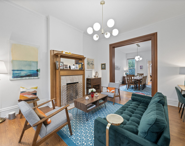 2110 N Dayton Street - Photo Thumbnail 7