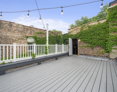 2110 N Dayton Street - Photo Thumbnail 20