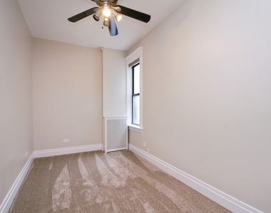 4240 N Ashland Avenue - Photo Thumbnail 6