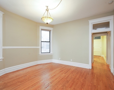 4240 N Ashland Avenue - Photo Thumbnail 5