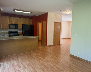 211 Monarch Drive - Photo Thumbnail 11