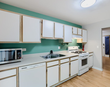 108 E Big Horn Drive - Photo Thumbnail 8
