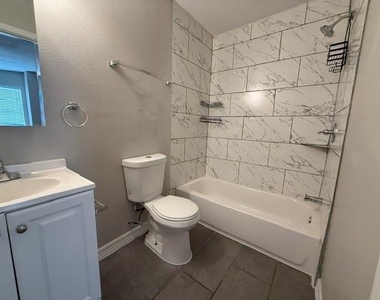 1308 Genova Street - Photo Thumbnail 5