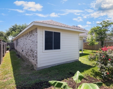 32350 Cross Spring Park Lane - Photo Thumbnail 27