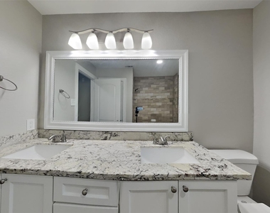 2603 Hidden Garden Drive - Photo Thumbnail 15
