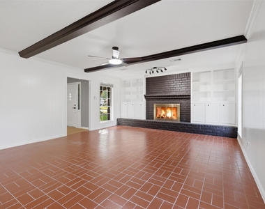 3930 Cypress Hill Drive - Photo Thumbnail 12