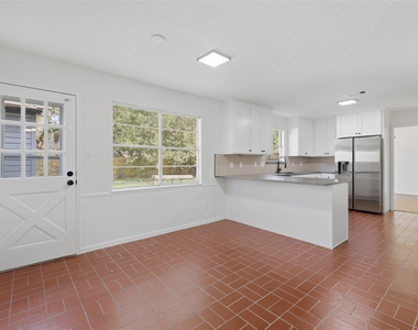 3930 Cypress Hill Drive - Photo Thumbnail 13