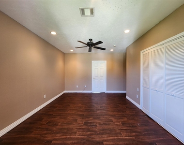 115 Oak Colony Drive - Photo Thumbnail 29