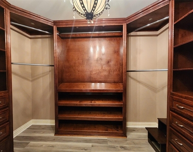 115 Oak Colony Drive - Photo Thumbnail 36