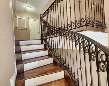 115 Oak Colony Drive - Photo Thumbnail 19