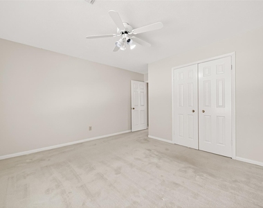 4506 Warwick Drive - Photo Thumbnail 23