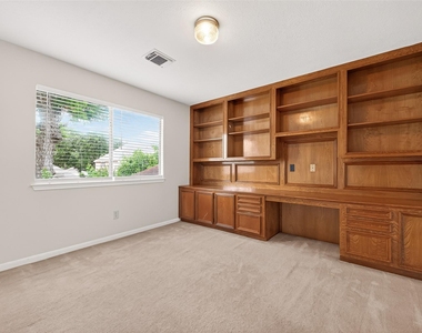 4506 Warwick Drive - Photo Thumbnail 27