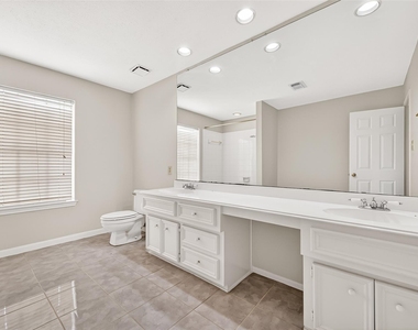 4506 Warwick Drive - Photo Thumbnail 24