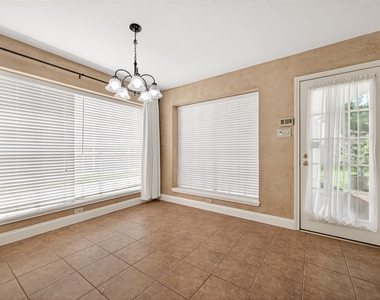4506 Warwick Drive - Photo Thumbnail 11
