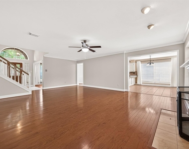 4506 Warwick Drive - Photo Thumbnail 7