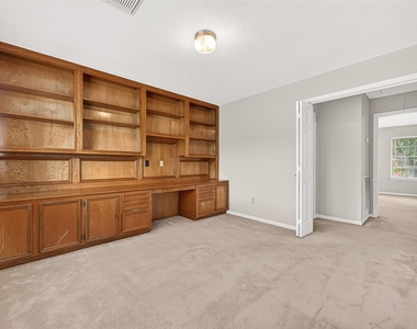 4506 Warwick Drive - Photo Thumbnail 28