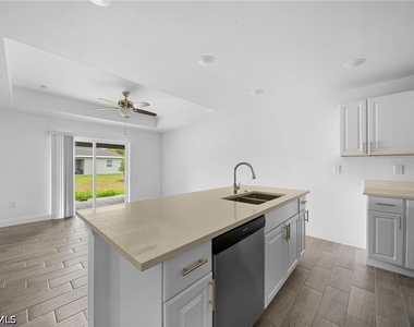 5022 25th Street Sw - Photo Thumbnail 13