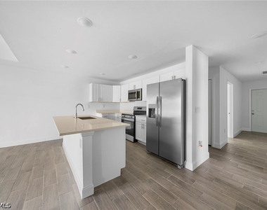 5022 25th Street Sw - Photo Thumbnail 10