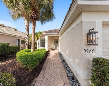 9974 Horse Creek Road - Photo Thumbnail 4