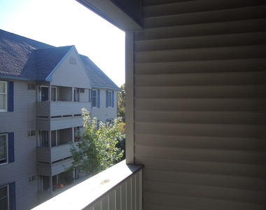 143 Eastern - Photo Thumbnail 26