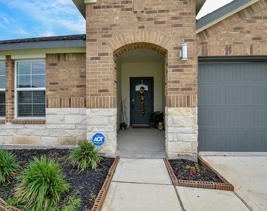 7203 Dawn View Lane - Photo Thumbnail 2