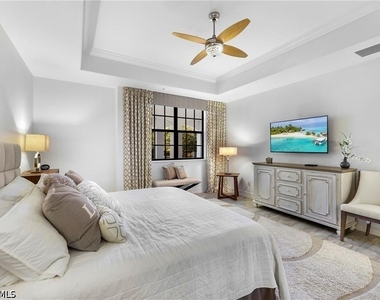 10731 Mirasol Drive - Photo Thumbnail 11