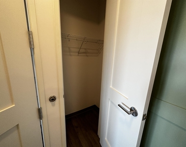 409 Elm - Photo Thumbnail 24