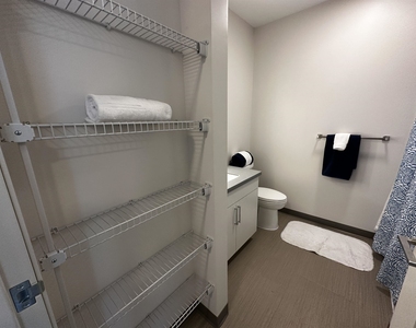 409 Elm - Photo Thumbnail 22