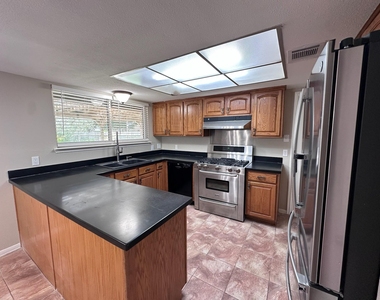 21302 Park Rock Lane - Photo Thumbnail 4