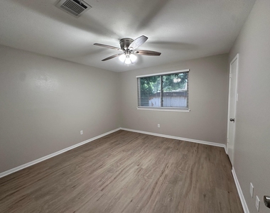 21302 Park Rock Lane - Photo Thumbnail 11