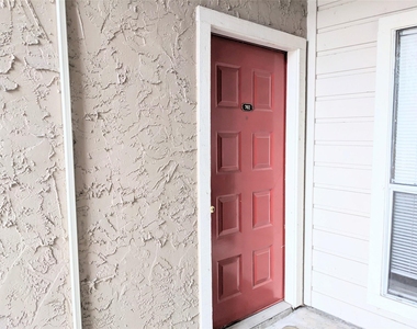 10855 Meadowglen Lane - Photo Thumbnail 1